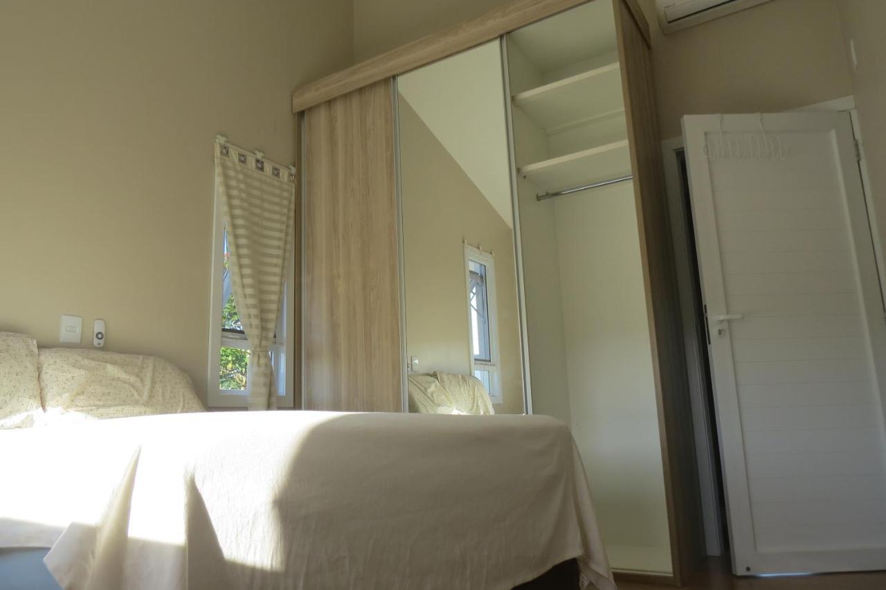 Casa Nova Confortavel E Aconchegante ガロパバ エクステリア 写真